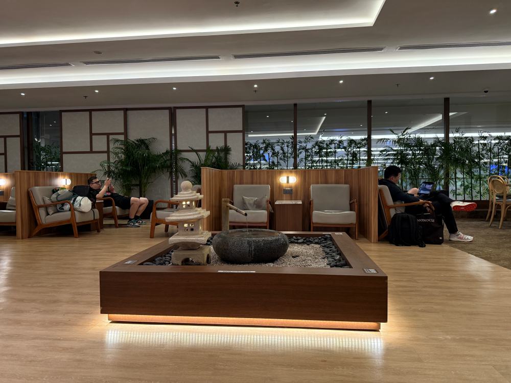 SATS Premier Lounge
