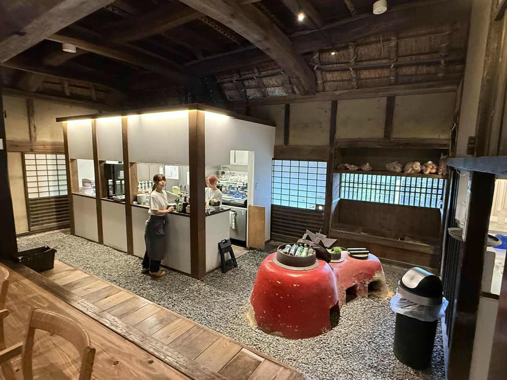 BREAD ESPRESSO
