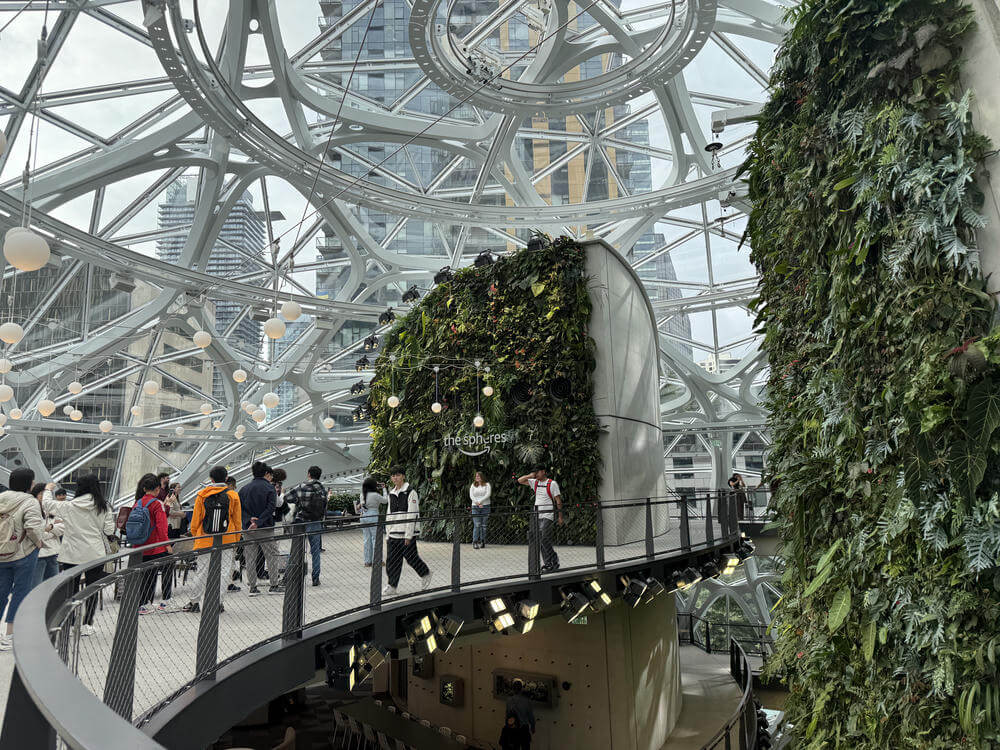Amazon Spheres