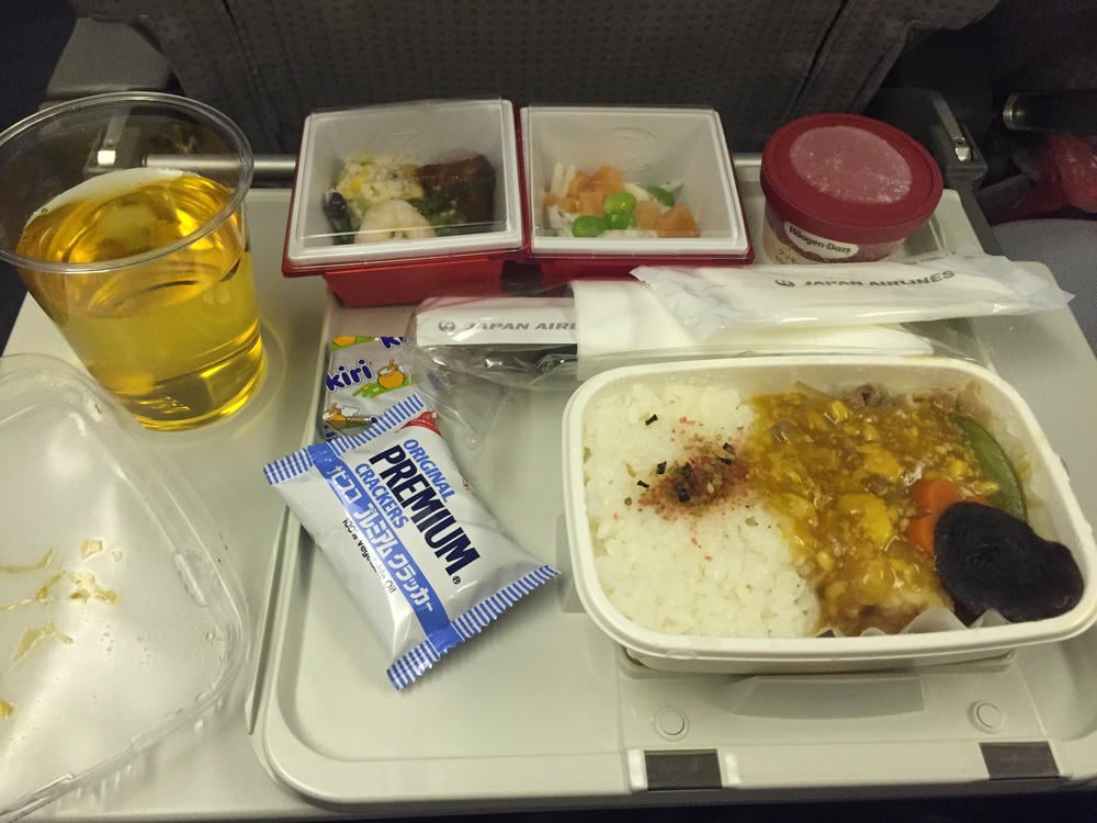 日本航空經濟艙