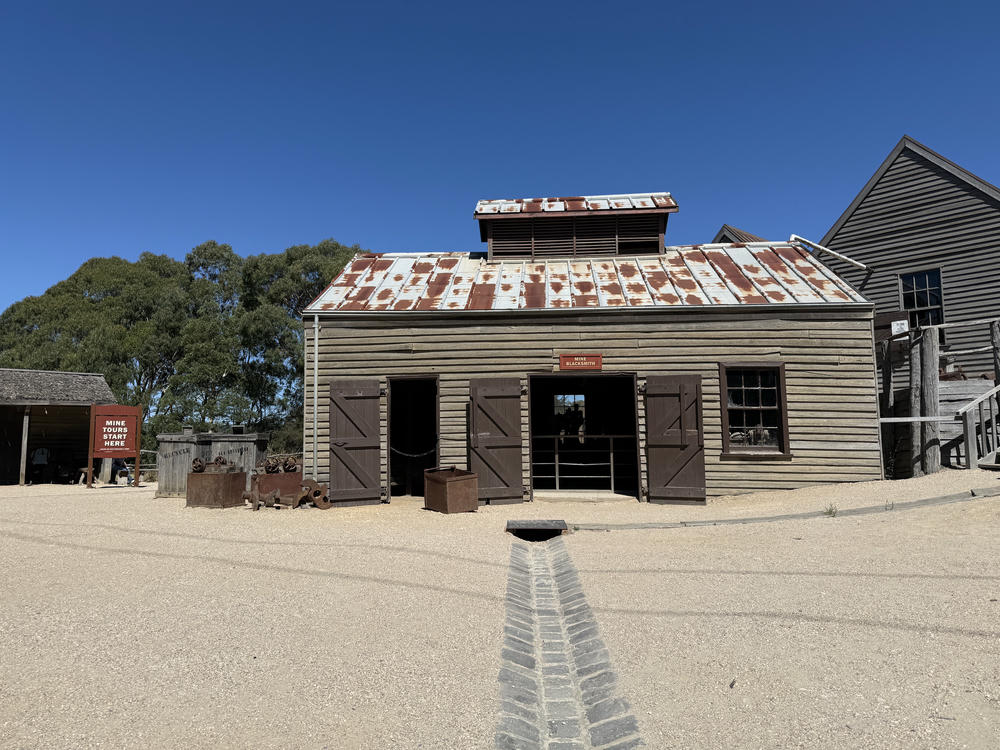疏芬山