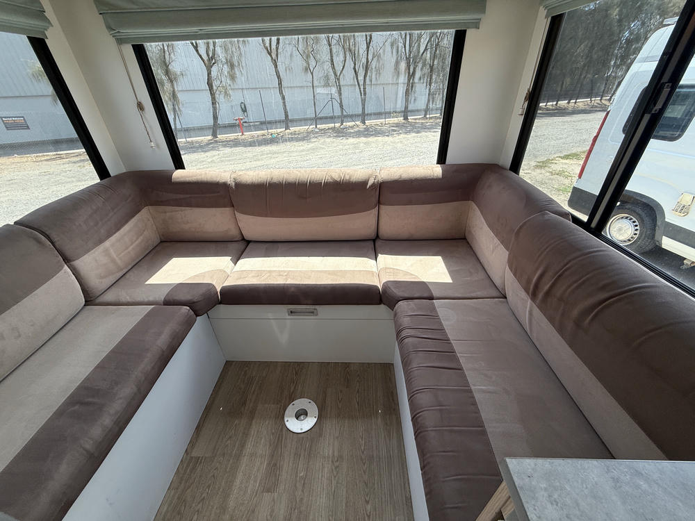 澳洲露營車