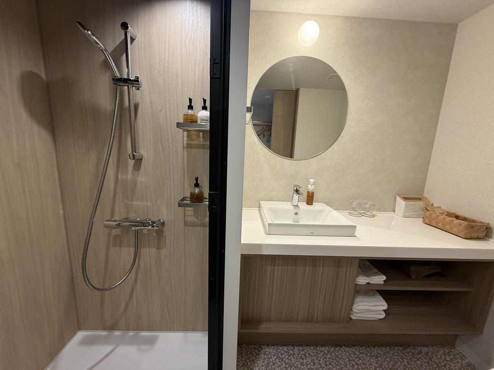 THE NEST naha